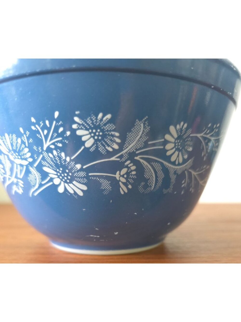 Vintage PYREX Colonial Mist Blue Daisy #401 750ml Nesting Mixing Bowl USA MADE - Picture 9 of 11